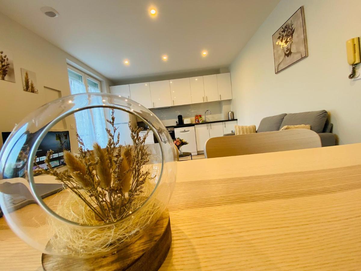 Cozy Appart' A Deux Pas De La Gare - Cozy Houses Palaiseau Exterior photo
