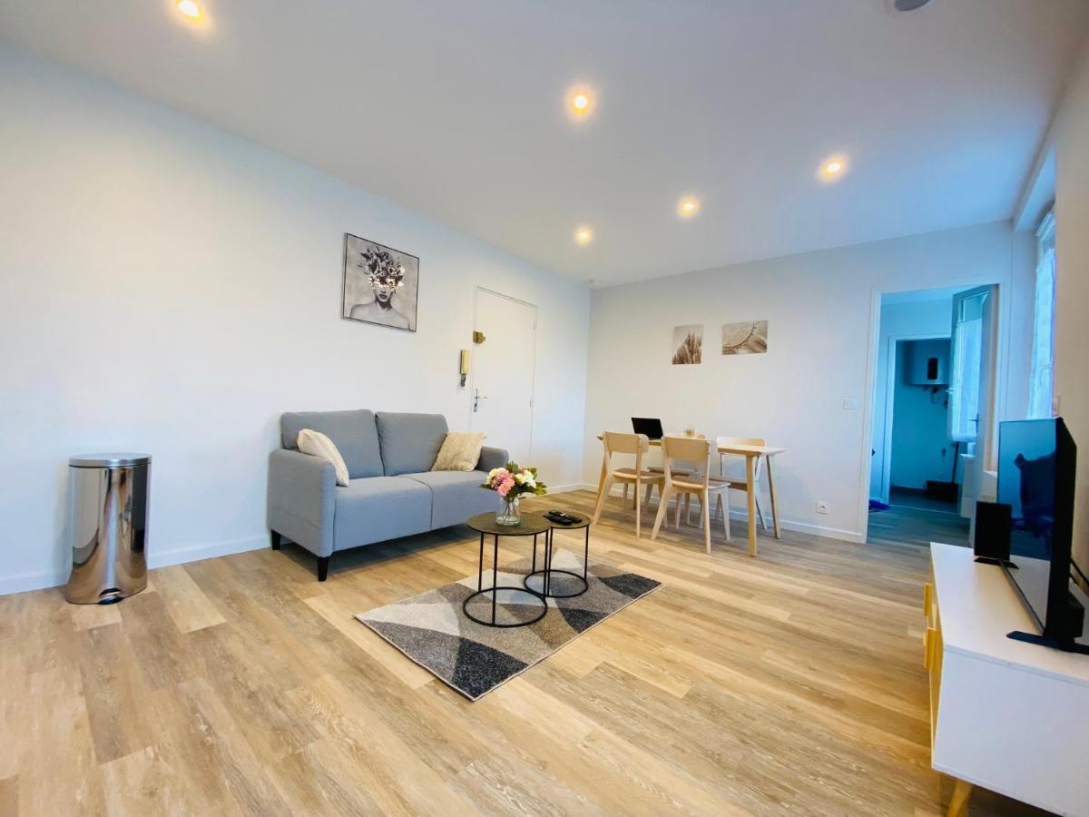Cozy Appart' A Deux Pas De La Gare - Cozy Houses Palaiseau Exterior photo